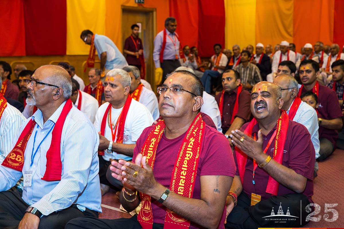211A4043 copy - ©1987-2017 SKS Swaminarayan Temple East London